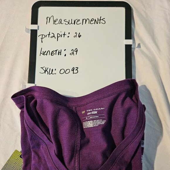 Tek Gear Dry Tek NWT V Neck Graphic Tee Hustle Hustle Hustle Size 1X - Picture 6 of 6